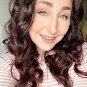 Meet your Posher, Makenna